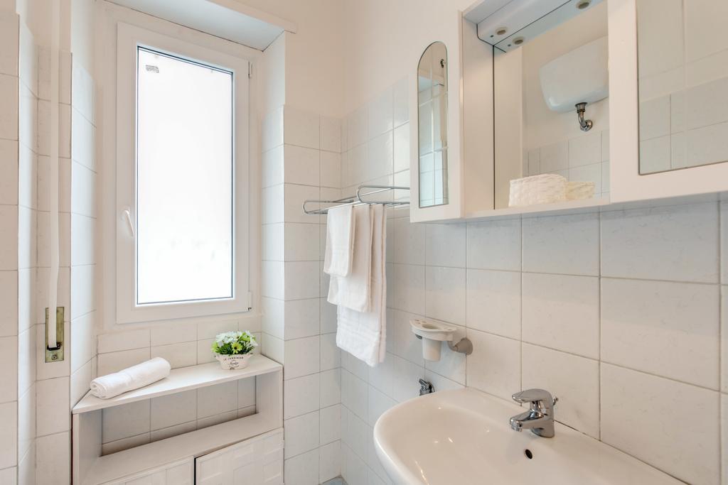 Daisy Guest House Colosseo Rome Room photo